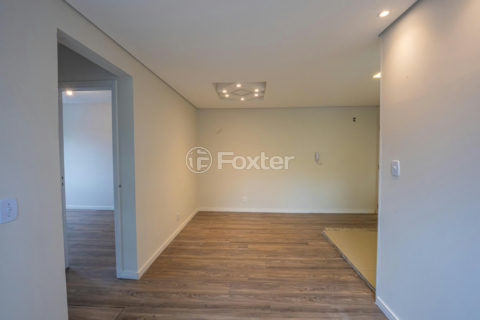 Image 4 - 1007441