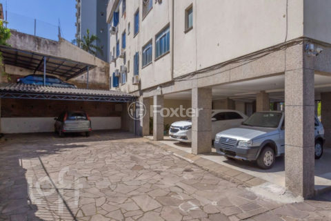 Image 21 - 1007482