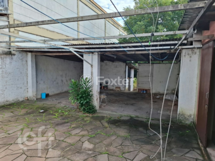 Image 33 - 1007495