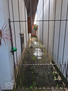 Image 27 - 1007495
