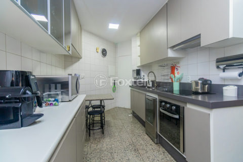 Image 29 - 1007517