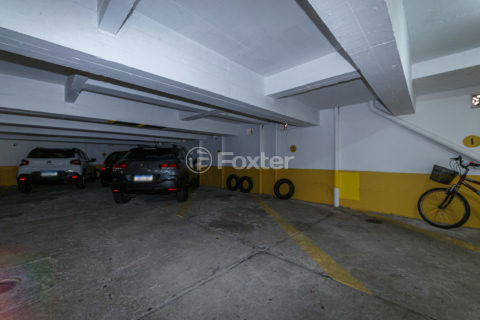 Image 28 - 1007562