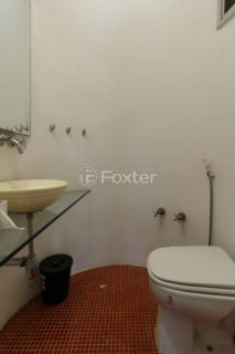 Image 42 - 1007675