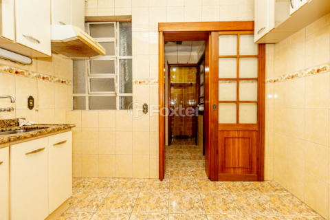 Image 30 - 1007820
