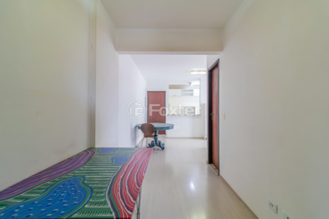 Image 6 - 1007845