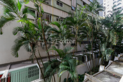 Image 17 - 1007864