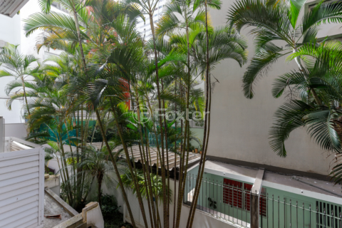 Image 16 - 1007864