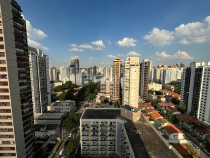 Image 25 - 1007882