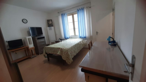 Image 3 - 1007888