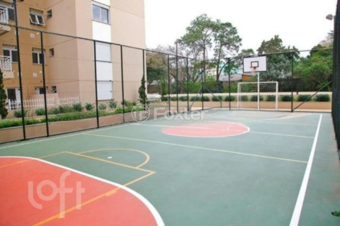 Image 37 - 1007892