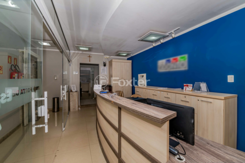 Image 31 - 1007942