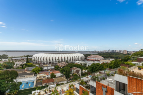Image 53 - 1007950