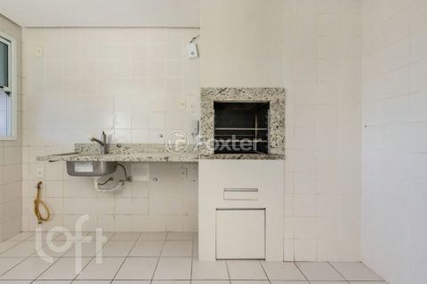 Image 50 - 1007982