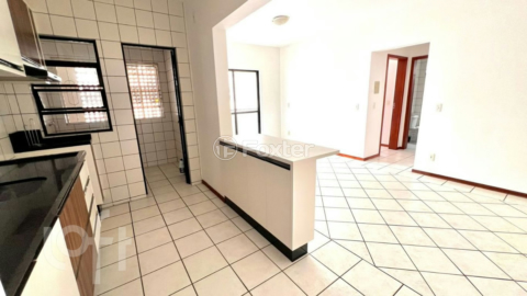Image 4 - 1007999