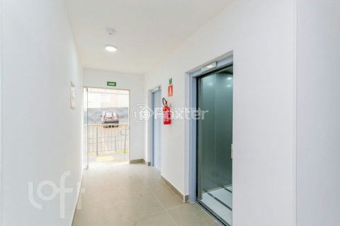 Image 7 - 1008009