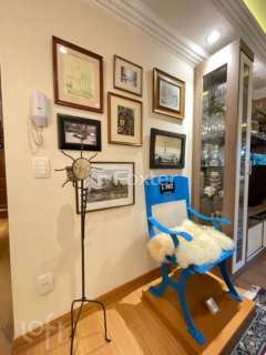 Image 3 - 1008144