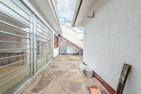 Image 33 - 1008165