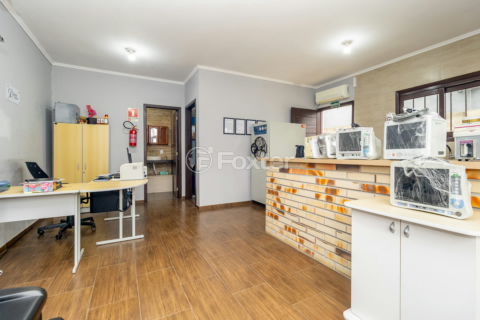Image 6 - 1008166