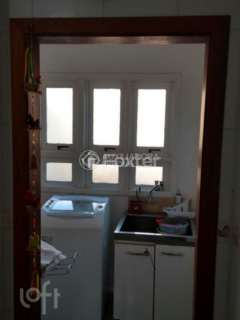 Image 7 - 1008176