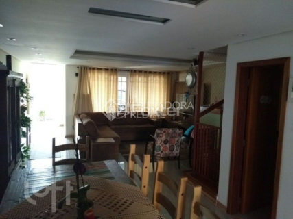 Image 2 - 1008176