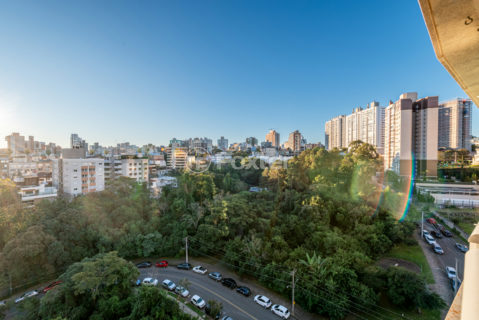 Image 6 - 1008187