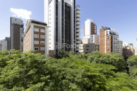 Image 20 - 1008202