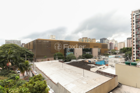 Image 3 - 1008216