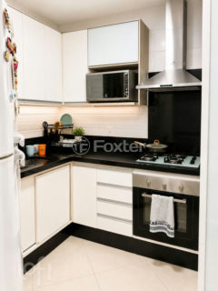 Image 3 - 1008322