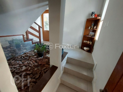 Image 4 - 1008355