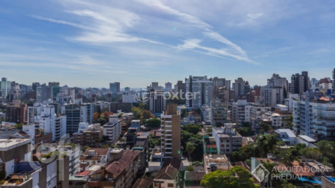 Image 3 - 1008390