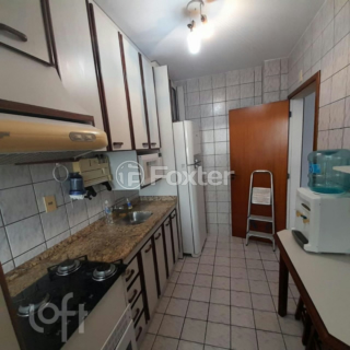 Image 3 - 1008396