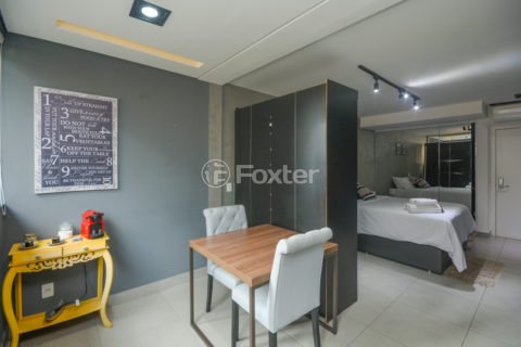 Image 3 - 1008415