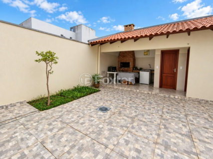 Image 33 - 1008429