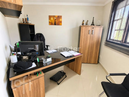 Image 26 - 1008429