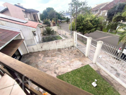 Image 35 - 1008429
