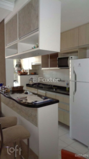 Image 4 - 1008479