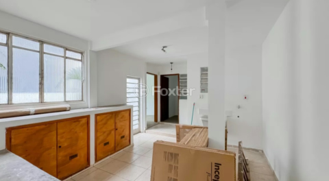 Image 32 - 1008525