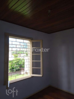 Image 4 - 1008579
