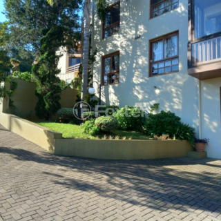 Image 4 - 1008855
