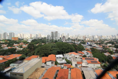 Image 8 - 1008903