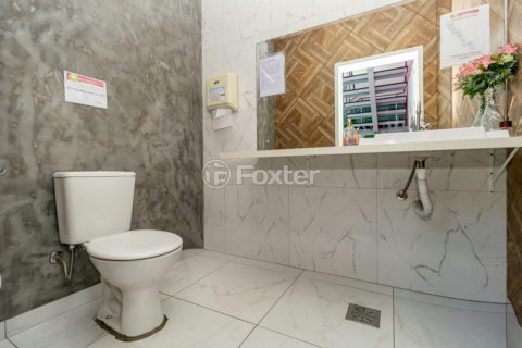 Image 44 - 1008966