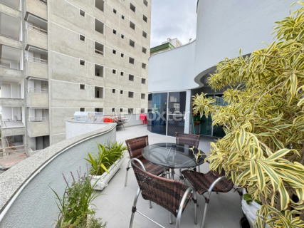 Image 36 - 1008993