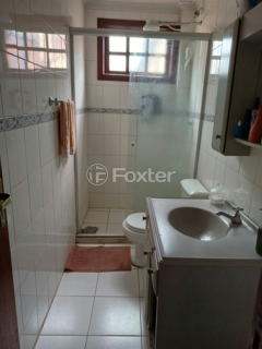 Image 7 - 1009176