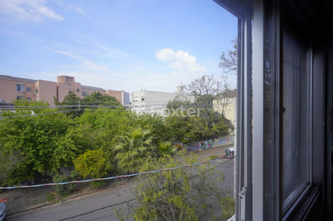 Image 9 - 1009204