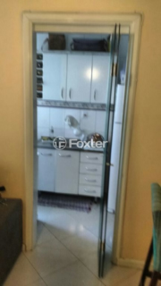 Image 4 - 1009204