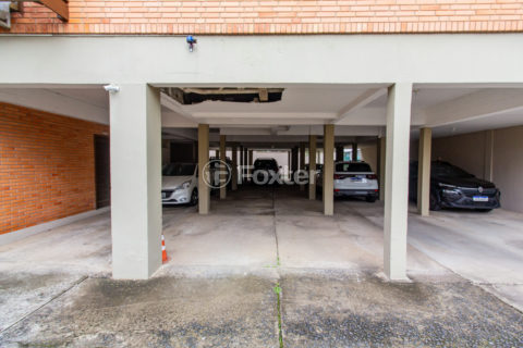 Image 27 - 1009225
