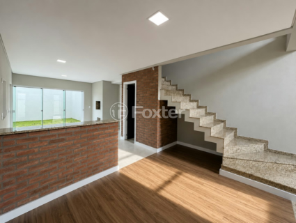 Image 3 - 1009244