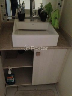 Image 9 - 1009285