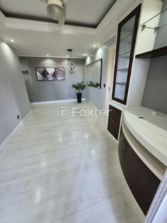 Image 21 - 1009288