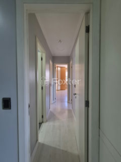 Image 4 - 1009288